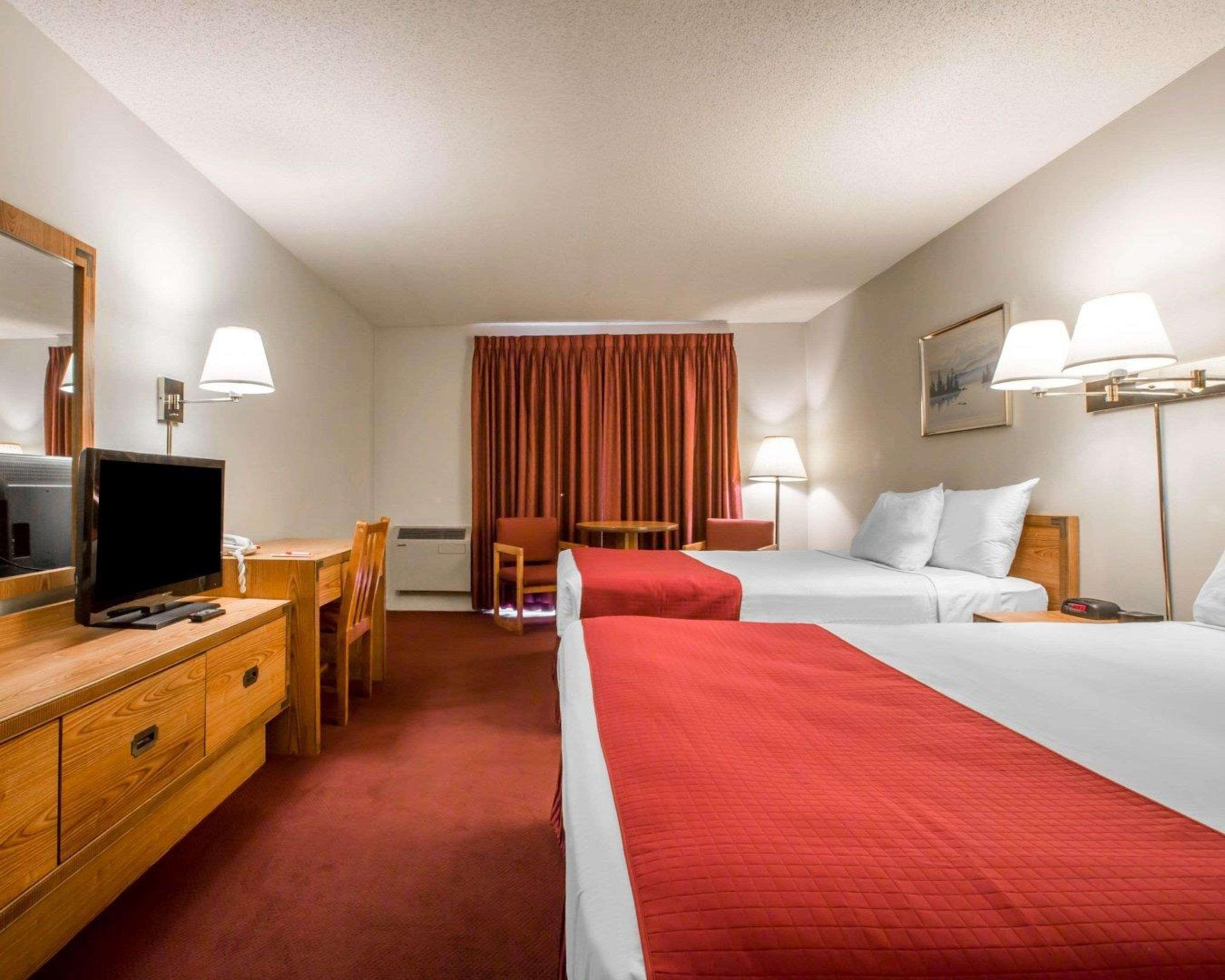 Rodeway Inn Lake Placid Bagian luar foto