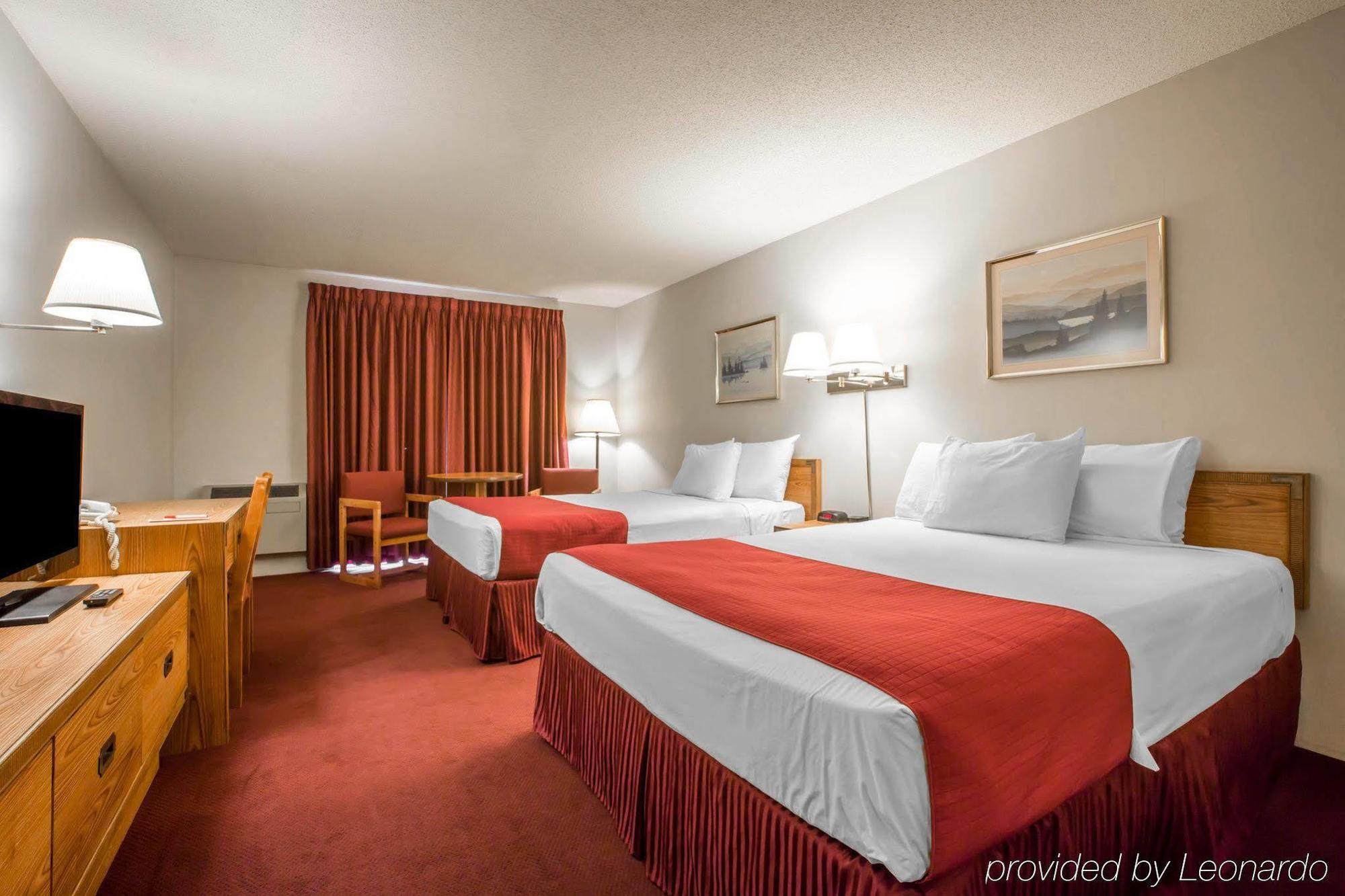 Rodeway Inn Lake Placid Bagian luar foto